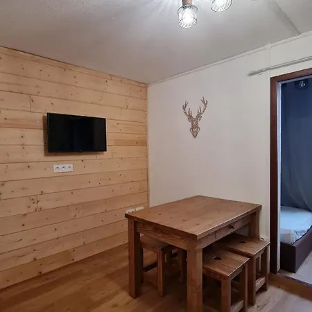 Διαμέρισμα Cozy A Pyrenees 2000 *